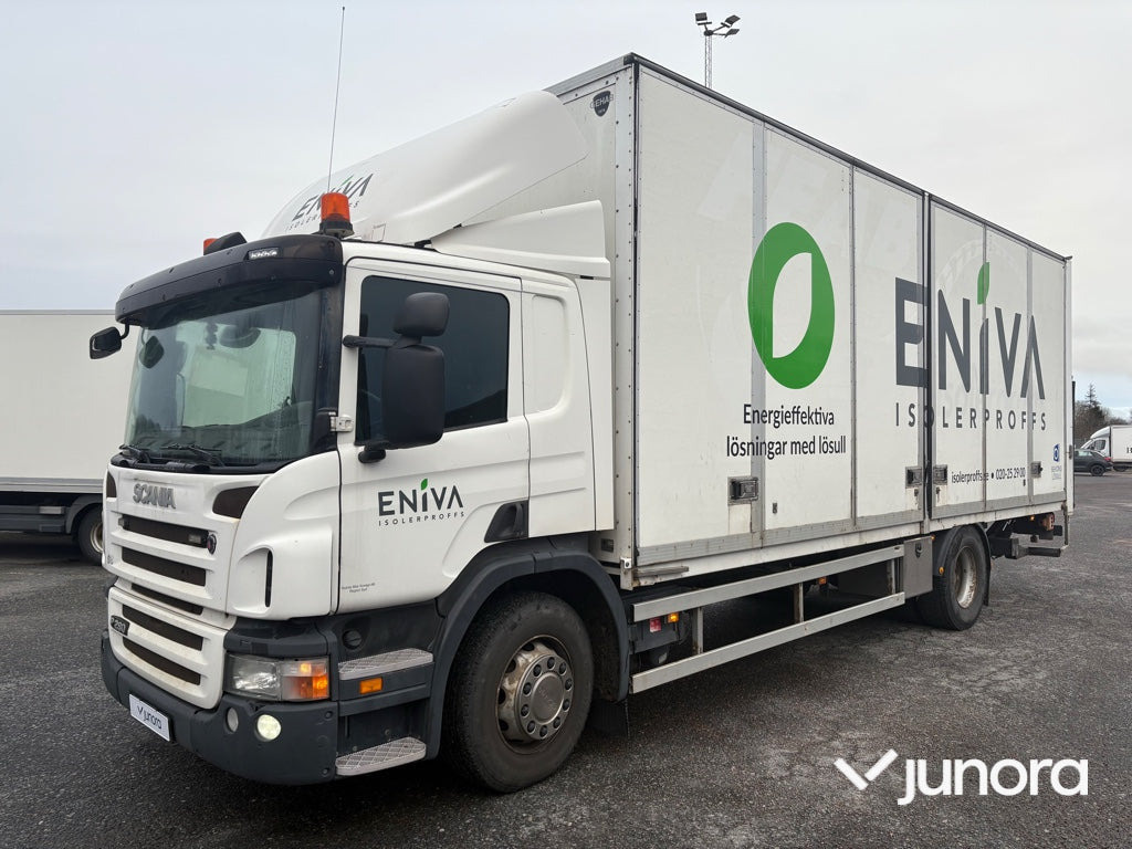 Lastbil - Scania, P280 4X2 - Camión caja cerrada: foto 1 Lastbil - Scania, P280 4X2 - Camión caja cerrada: foto 1