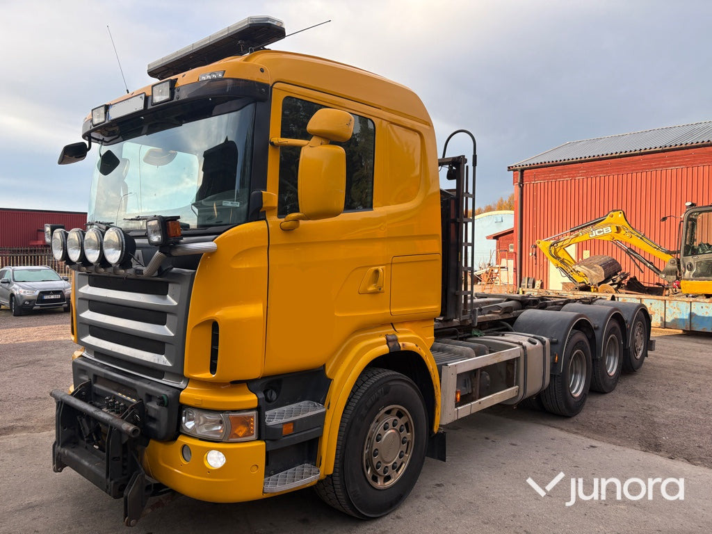 Lastväxlare- Scania G440LB8X4*4HSA - Camión multibasculante: foto 1 Lastväxlare- Scania G440LB8X4*4HSA - Camión multibasculante: foto 1
