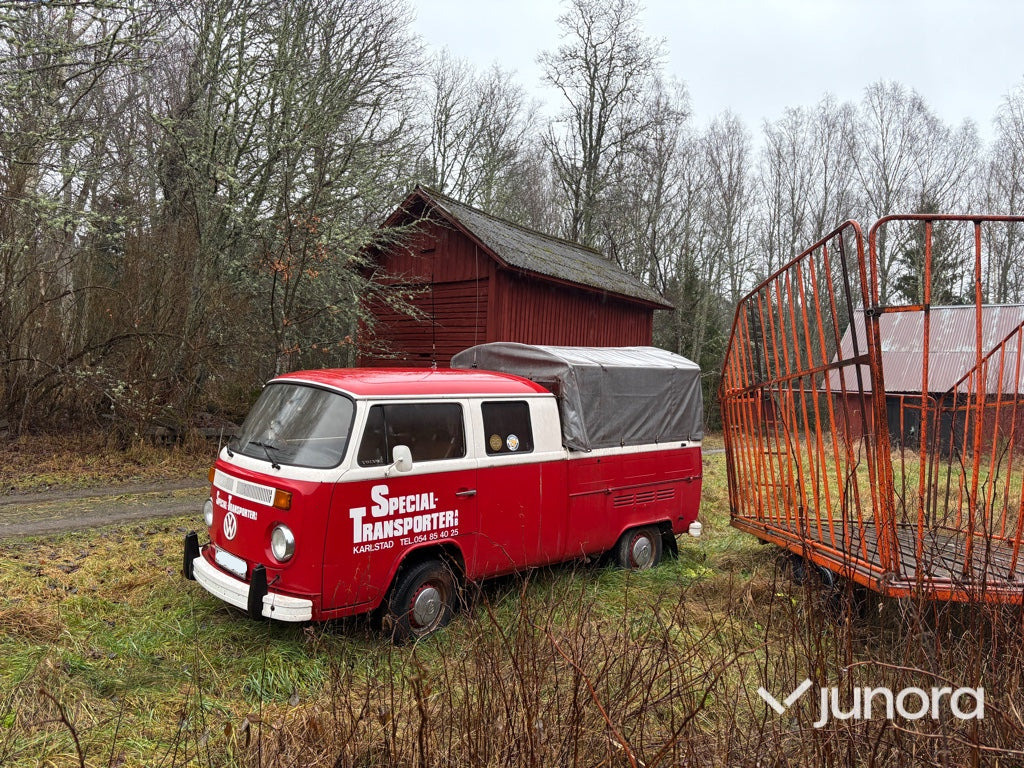 Caja abierta furgoneta, Furgoneta combi Lätt lastbil - Volkswagen Pick UP: foto 1