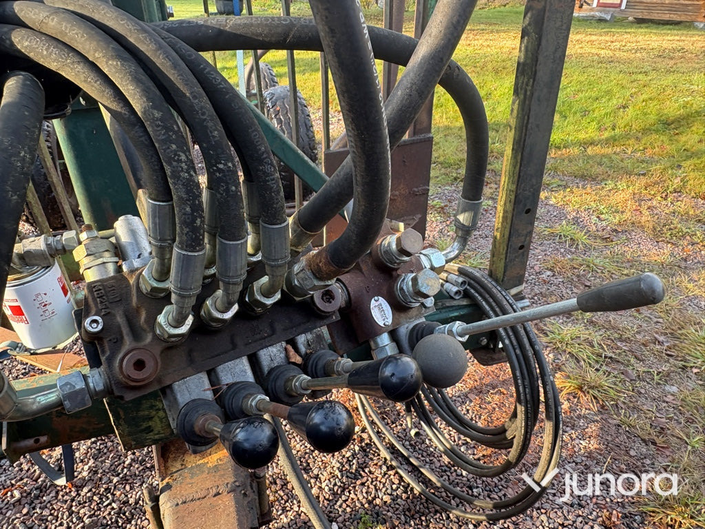 Skogsvagn - 5 * 2 meter - Remolque forestal: foto 5 Skogsvagn - 5 * 2 meter - Remolque forestal: foto 5