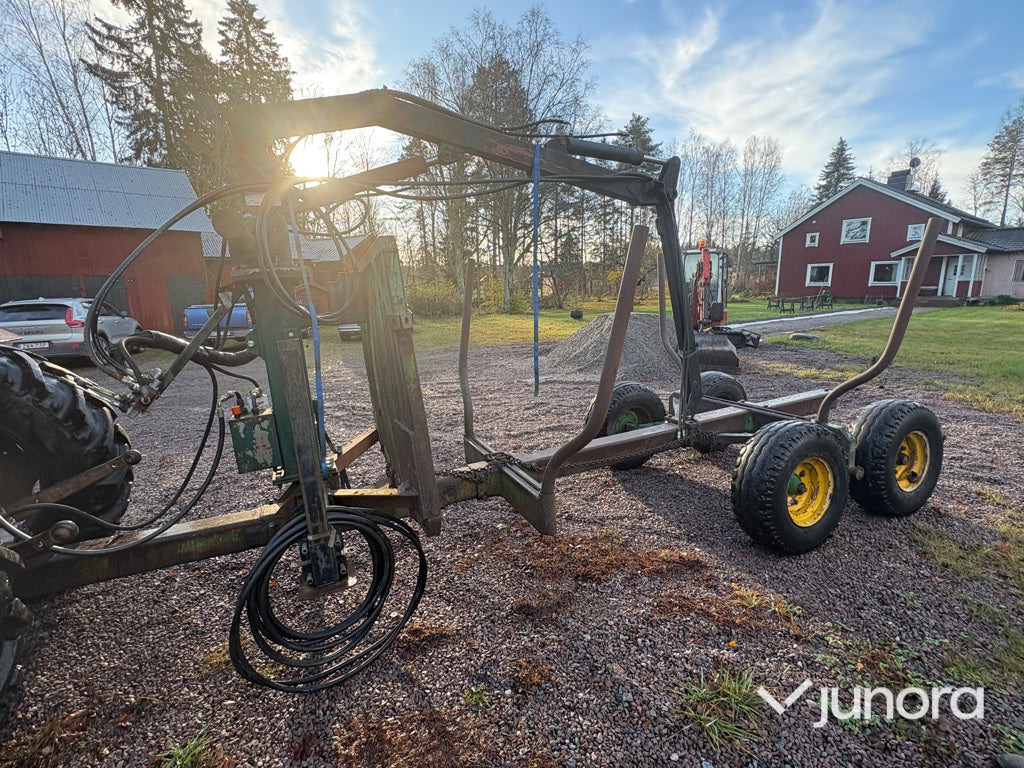 Skogsvagn - 5 * 2 meter - Remolque forestal: foto 3 Skogsvagn - 5 * 2 meter - Remolque forestal: foto 3