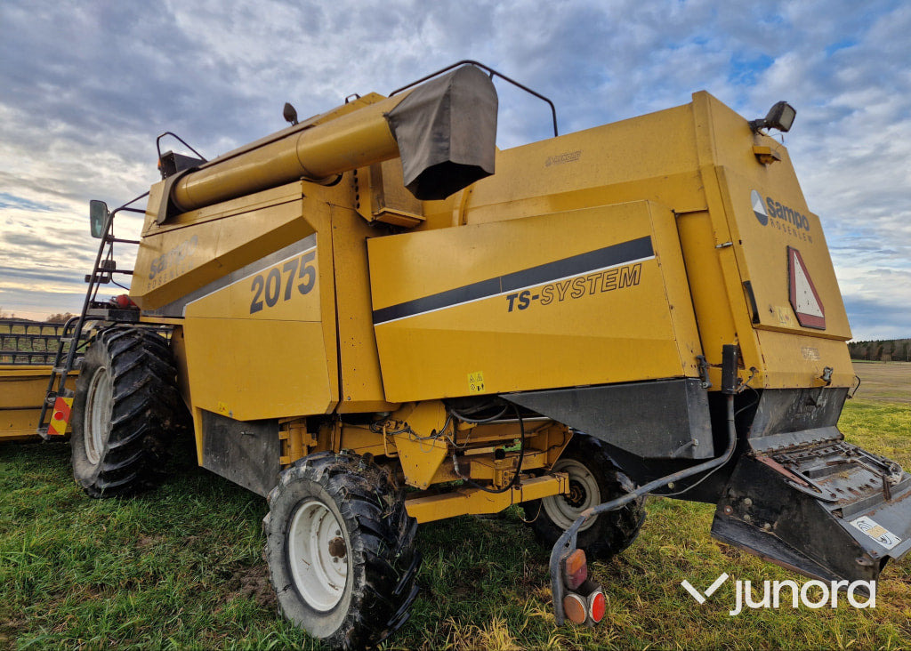 Skördetröska - Sampo Rosenlew, 2075 - Cosechadora de granos: foto 3 Skördetröska - Sampo Rosenlew, 2075 - Cosechadora de granos: foto 3