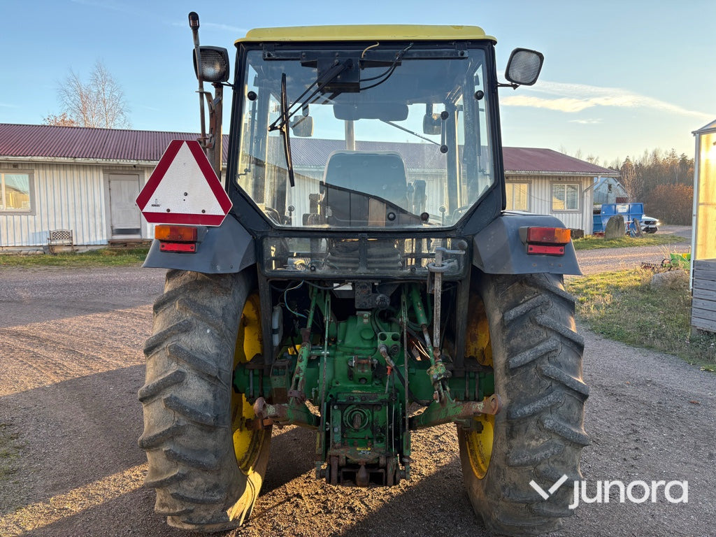 Traktor - John Deere 1950 4WD MC1 - Tractor: foto 4 Traktor - John Deere 1950 4WD MC1 - Tractor: foto 4