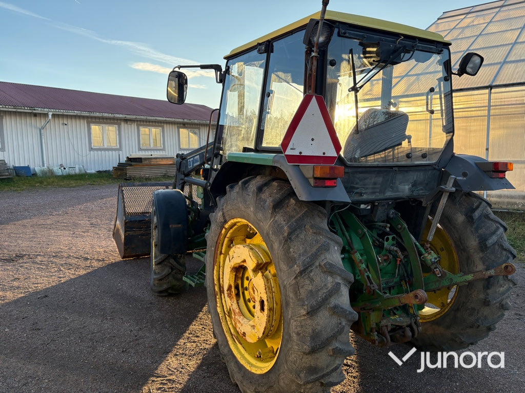 Traktor - John Deere 1950 4WD MC1 - Tractor: foto 3 Traktor - John Deere 1950 4WD MC1 - Tractor: foto 3