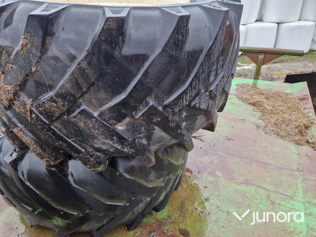 Traktordäck - Valmet 6400 - Rueda completa para Tractor: foto 2 Traktordäck - Valmet 6400 - Rueda completa para Tractor: foto 2