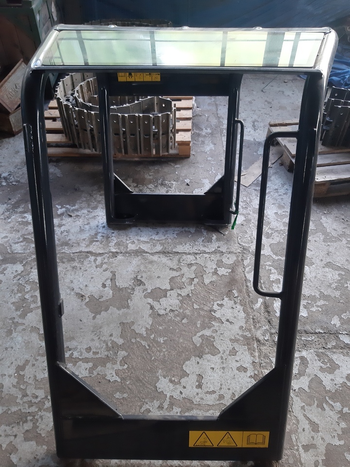 Cannopy BOBCAT E26,E32,E35, E45, E50, E55 - Cabina para Excavadora: foto 1 Cannopy BOBCAT E26,E32,E35, E45, E50, E55 - Cabina para Excavadora: foto 1