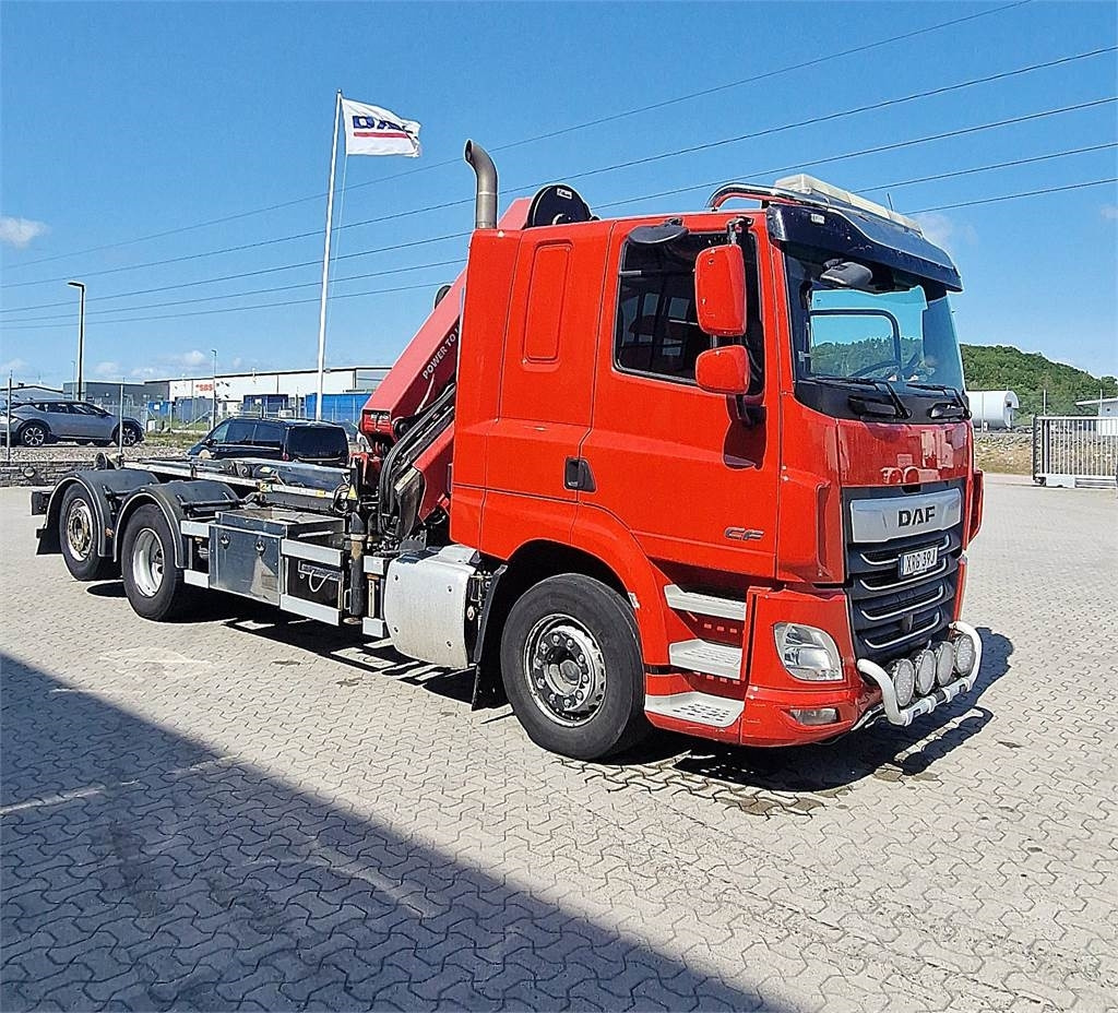DAF CF 430 FAN - Camión portacontenedor de cadenas: foto 2 DAF CF 430 FAN - Camión portacontenedor de cadenas: foto 2