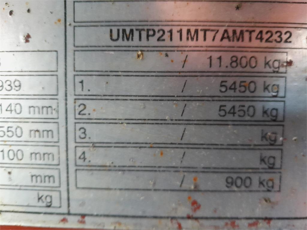 MTDK KC200 11,8 ton 5,2 mtr lad + ramper - Remolque góndola rebajadas: foto 5 MTDK KC200 11,8 ton 5,2 mtr lad + ramper - Remolque góndola rebajadas: foto 5