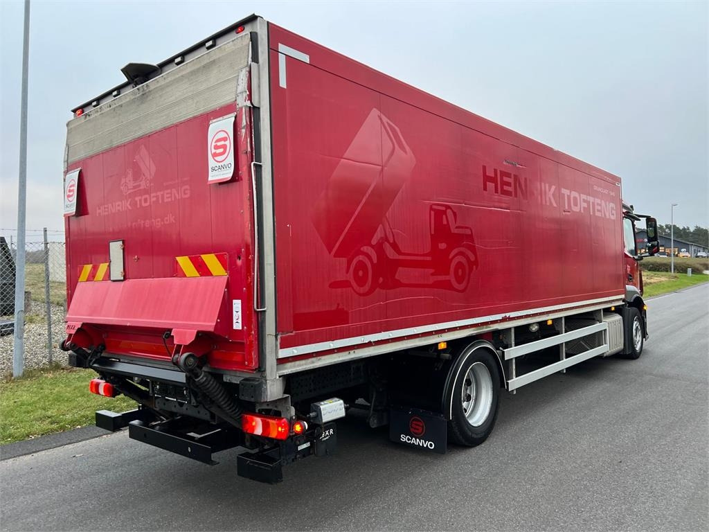 Mercedes-Benz Antos 1827 LnR - Camión caja cerrada: foto 2 Mercedes-Benz Antos 1827 LnR - Camión caja cerrada: foto 2