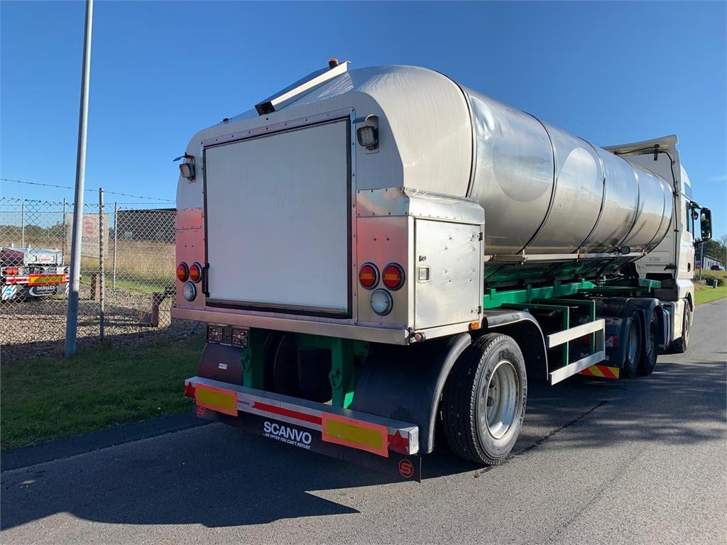 SVF 20000 ltr isoleret rustfri mælketank - Semirremolque cisterna: foto 2 SVF 20000 ltr isoleret rustfri mælketank - Semirremolque cisterna: foto 2