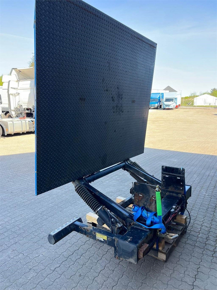 Zepro Z2500-150 MA lift - Trampilla elevadora: foto 4 Zepro Z2500-150 MA lift - Trampilla elevadora: foto 4