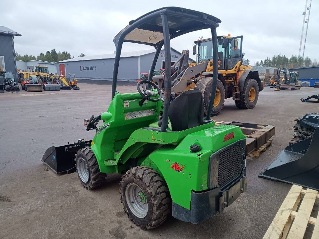Avant 423 KAUHA+PIIKIT - Cargadora articulada: foto 2 Avant 423 KAUHA+PIIKIT - Cargadora articulada: foto 2
