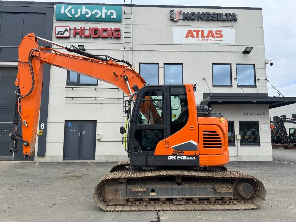 Develon DX 140 LCR-7, STAGE V - Excavadora de cadenas: foto 1 Develon DX 140 LCR-7, STAGE V - Excavadora de cadenas: foto 1