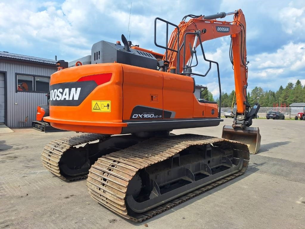 Doosan DX160LCH-5 METSÄMALLI KALLISTAJALLA  - Excavadora de cadenas: foto 4 Doosan DX160LCH-5 METSÄMALLI KALLISTAJALLA  - Excavadora de cadenas: foto 4