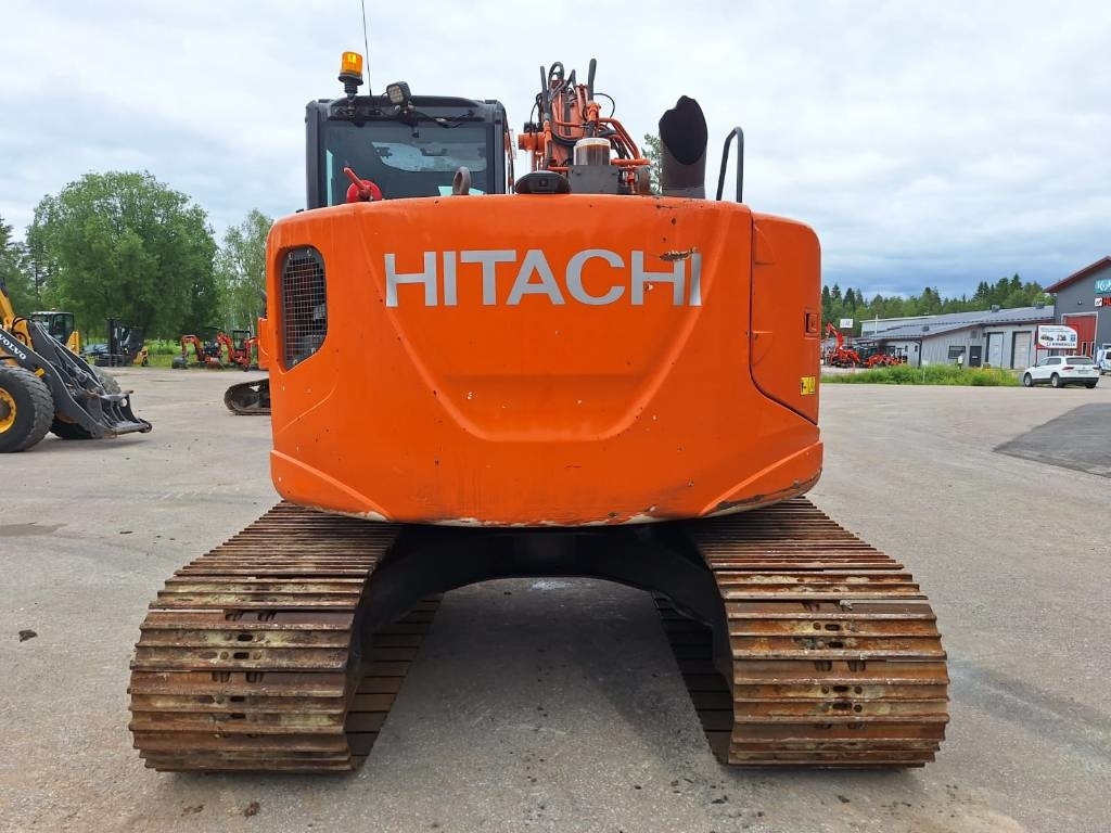 Hitachi MYYTY!!SOLD!! ZX135USB-5 RASVARILLA - Excavadora de cadenas: foto 3 Hitachi MYYTY!!SOLD!! ZX135USB-5 RASVARILLA - Excavadora de cadenas: foto 3