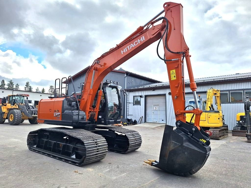 Excavadora de cadenas Hitachi ZX130LC-7M -SUOALUSTA-: foto 7