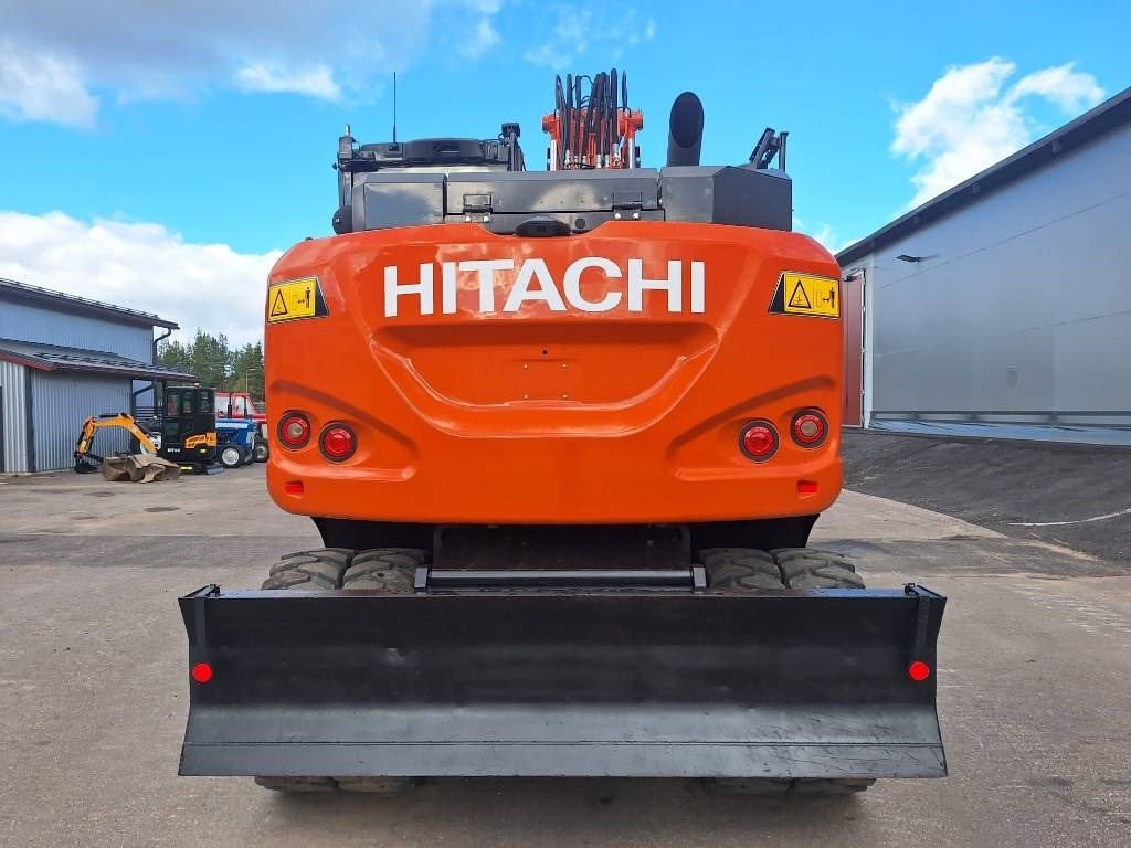 Hitachi ZX155W-7 -STAGE 5- VÄHÄN AJETTU - Excavadora de ruedas: foto 3 Hitachi ZX155W-7 -STAGE 5- VÄHÄN AJETTU - Excavadora de ruedas: foto 3