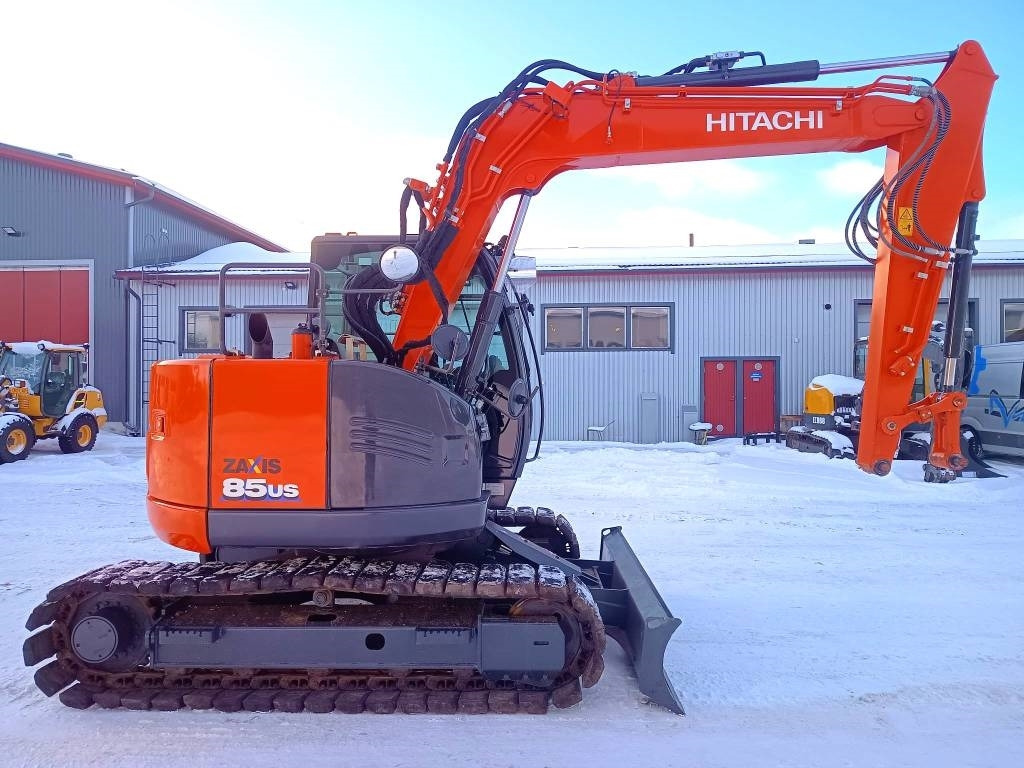 Hitachi ZX85US-6 KUIN UUSI - Miniexcavadora: foto 5 Hitachi ZX85US-6 KUIN UUSI - Miniexcavadora: foto 5