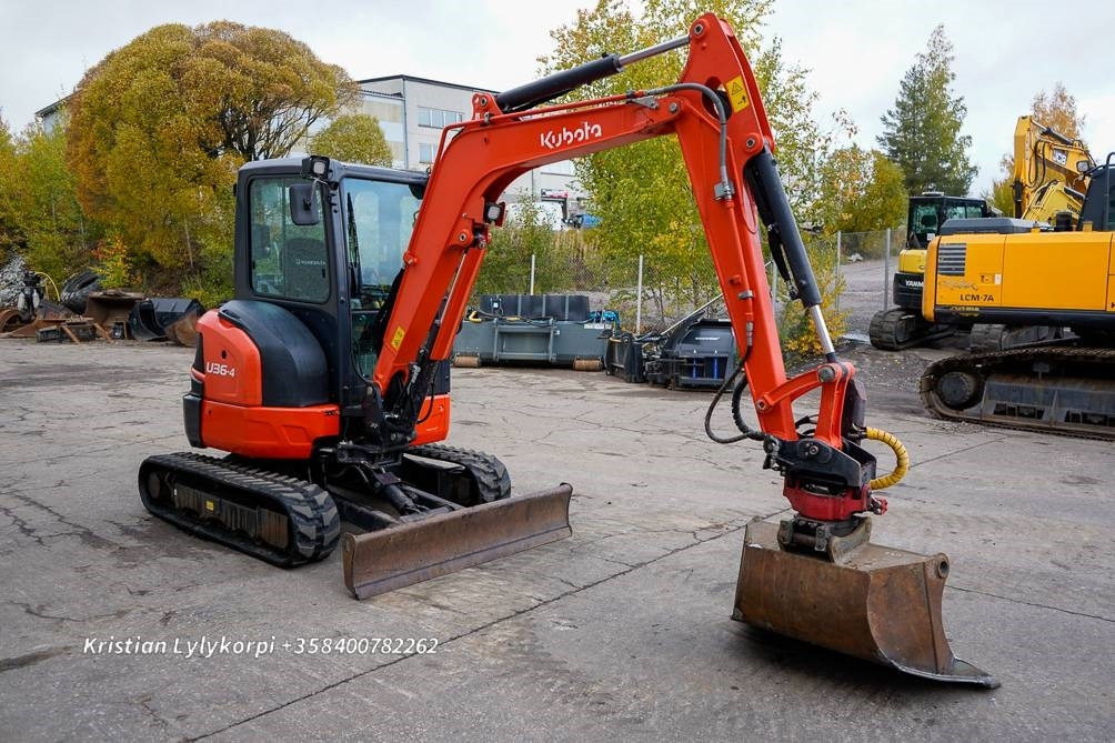 Miniexcavadora Kubota U36-4 ROTOTILTILLÄ: foto 8