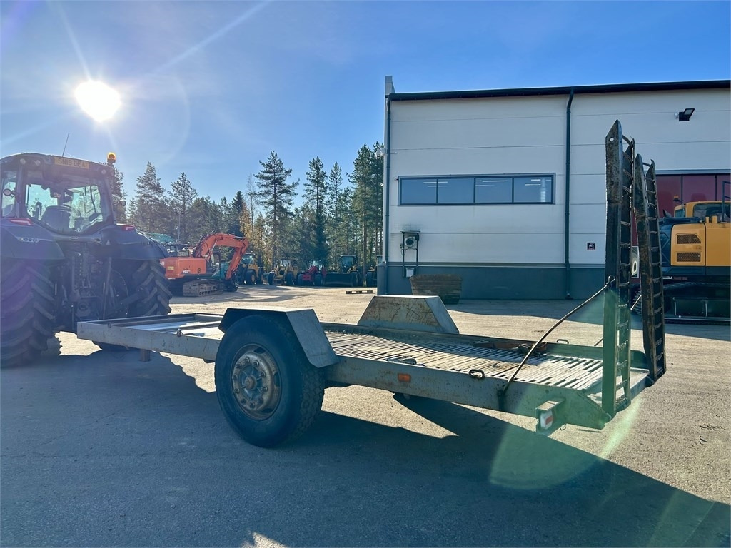 Omavalmiste 1 akselinen lavetti 6m  - Remolque góndola rebajadas: foto 5 Omavalmiste 1 akselinen lavetti 6m  - Remolque góndola rebajadas: foto 5