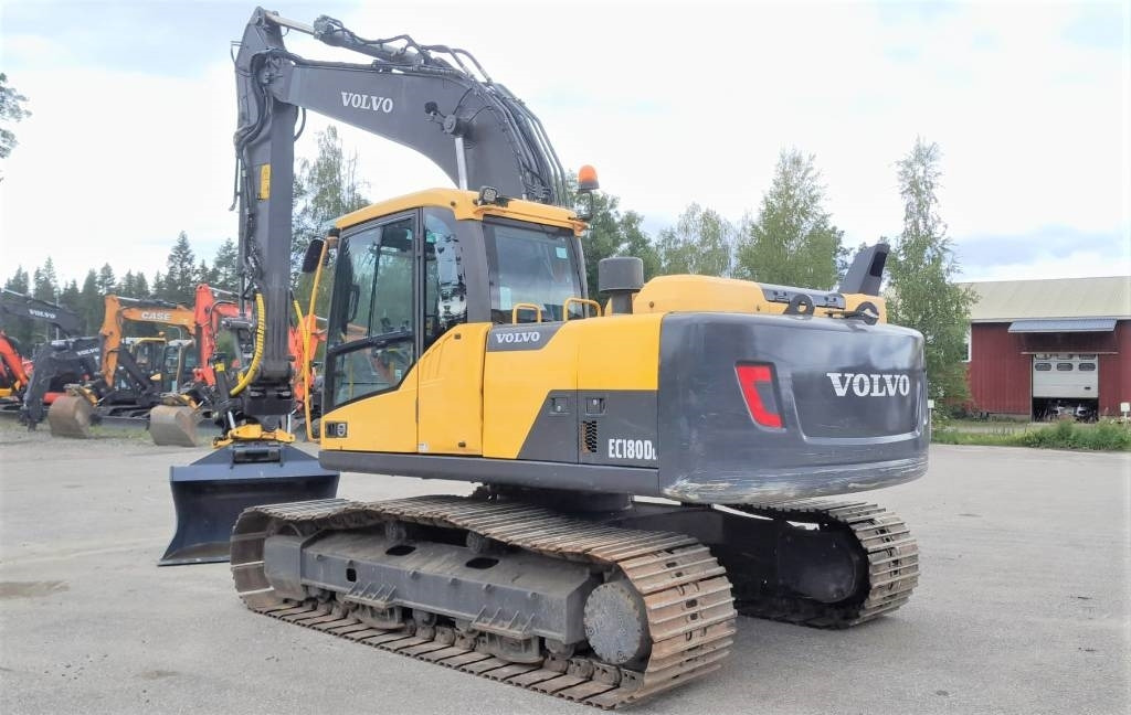 Volvo EC180DL PYÖRITTÄJÄLLÄ - Excavadora de cadenas: foto 3 Volvo EC180DL PYÖRITTÄJÄLLÄ - Excavadora de cadenas: foto 3
