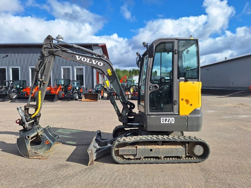 Volvo EC27D KALLISTAJA, 2-KAUHAA - Miniexcavadora: foto 1 Volvo EC27D KALLISTAJA, 2-KAUHAA - Miniexcavadora: foto 1