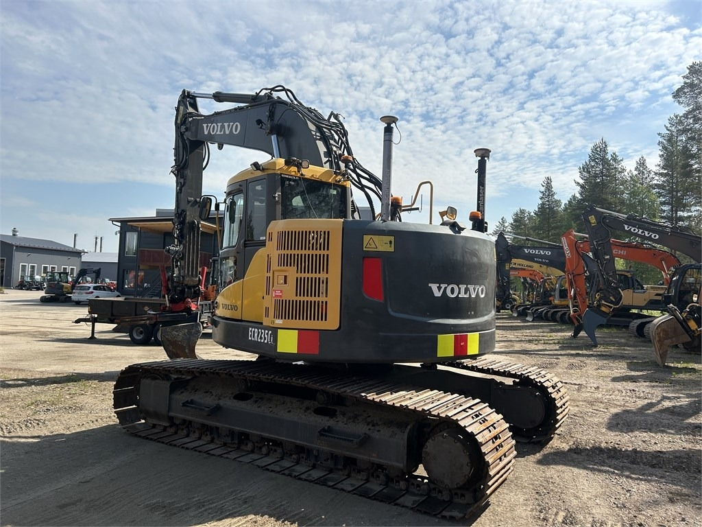 Volvo ECR235CL PYÖRITTÄJÄ, 3D-LAITTEET - Excavadora de cadenas: foto 2 Volvo ECR235CL PYÖRITTÄJÄ, 3D-LAITTEET - Excavadora de cadenas: foto 2