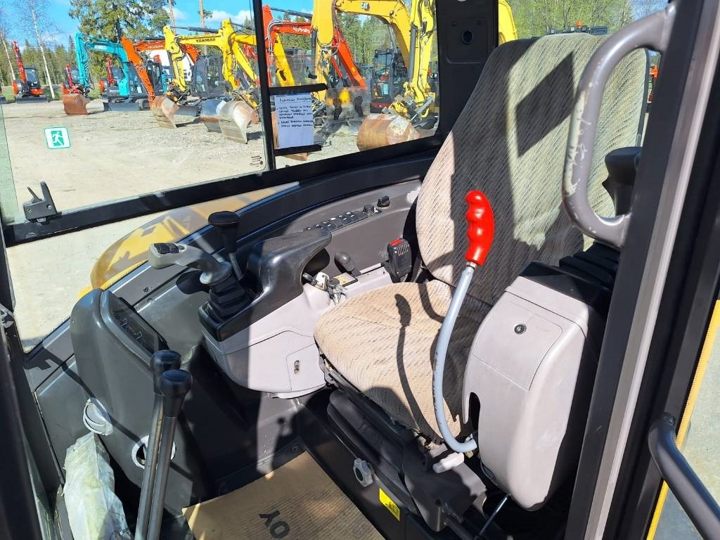 Miniexcavadora Volvo ECR48C PYÖRITTÄJÄ PIHDEILLÄ: foto 11