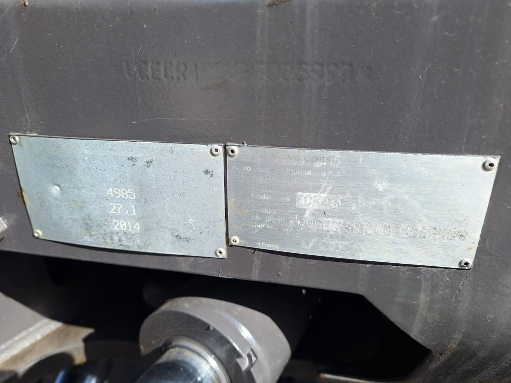Miniexcavadora Volvo ECR48C PYÖRITTÄJÄ PIHDEILLÄ: foto 13