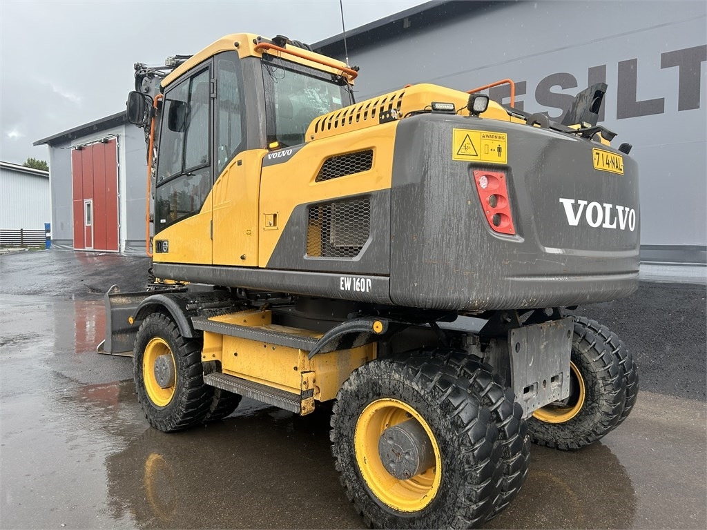 Volvo EW160D PYÖRITTÄJÄLLÄ - Excavadora de ruedas: foto 2 Volvo EW160D PYÖRITTÄJÄLLÄ - Excavadora de ruedas: foto 2