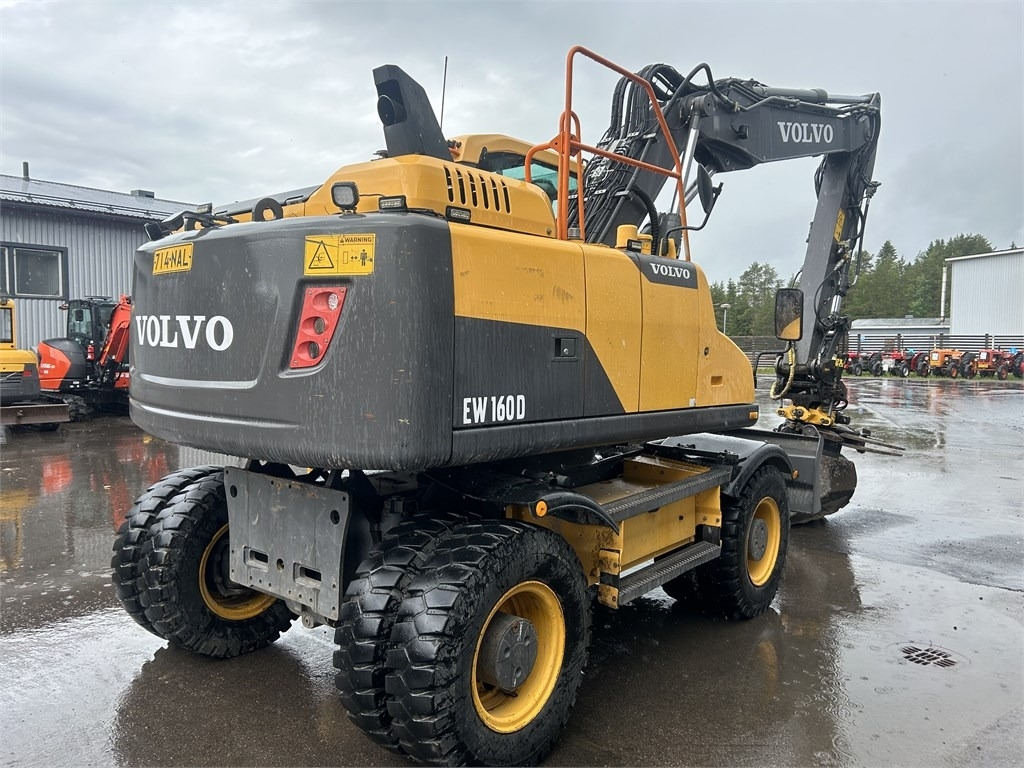 Volvo EW160D PYÖRITTÄJÄLLÄ - Excavadora de ruedas: foto 4 Volvo EW160D PYÖRITTÄJÄLLÄ - Excavadora de ruedas: foto 4