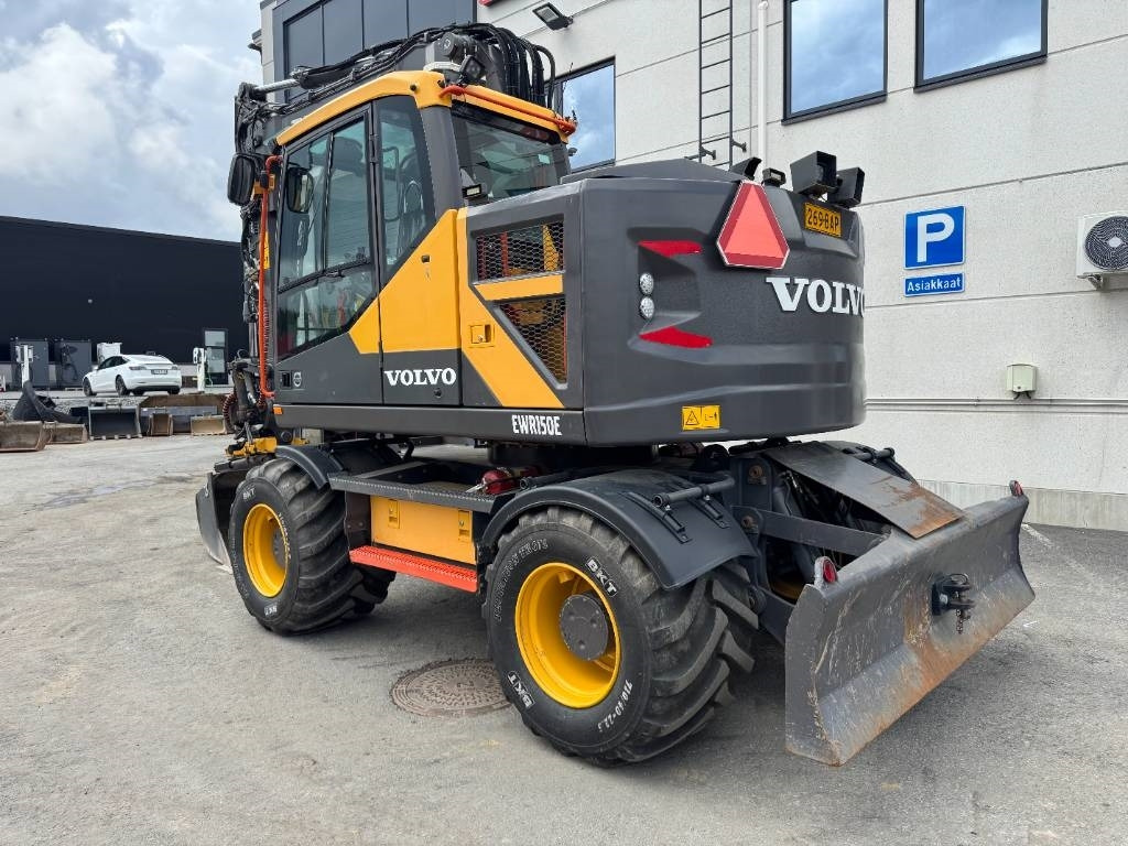 Volvo EWR150E ENGCON+PIHDIT - Excavadora de ruedas: foto 3 Volvo EWR150E ENGCON+PIHDIT - Excavadora de ruedas: foto 3