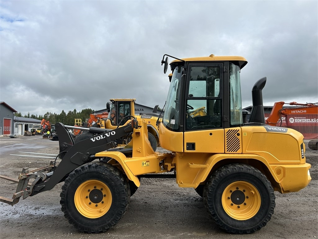 Volvo L30G TRUKKIPIIKEILLÄ - Cargadora de ruedas: foto 1 Volvo L30G TRUKKIPIIKEILLÄ - Cargadora de ruedas: foto 1