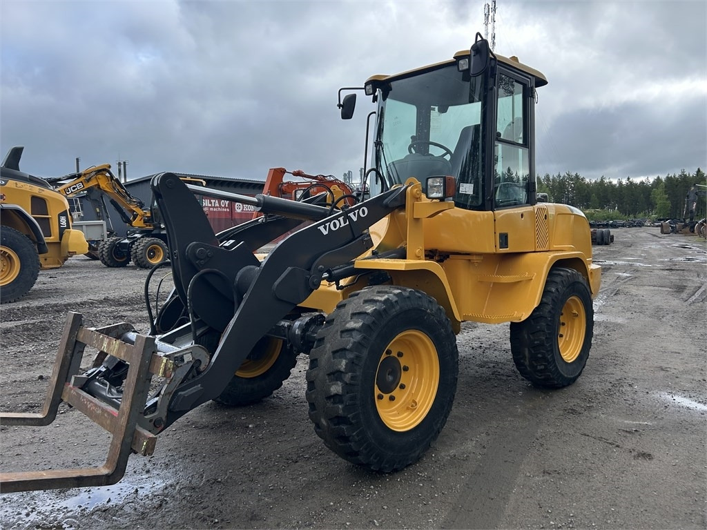Volvo L30G TRUKKIPIIKEILLÄ - Cargadora de ruedas: foto 2 Volvo L30G TRUKKIPIIKEILLÄ - Cargadora de ruedas: foto 2