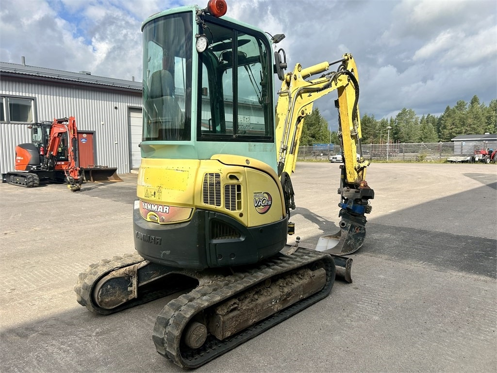 Yanmar MYYTY! SOLD! ViO25-4 PYÖRITTÄJÄLLÄ - Miniexcavadora: foto 4 Yanmar MYYTY! SOLD! ViO25-4 PYÖRITTÄJÄLLÄ - Miniexcavadora: foto 4