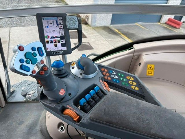 Tractor Fendt 828 VARIO: foto 19 Tractor Fendt 828 VARIO: foto 19