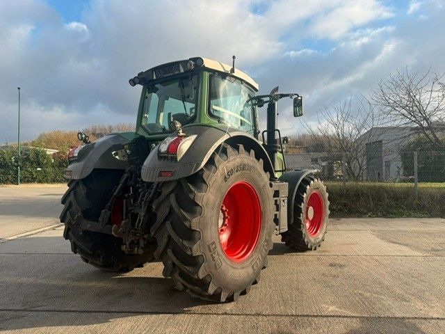 Tractor Fendt 828 VARIO: foto 12 Tractor Fendt 828 VARIO: foto 12