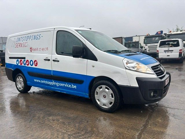 Fiat Scudo 2.0JTD. L2. Klima. Problem Motor. - Furgoneta pequeña: foto 1 Fiat Scudo 2.0JTD. L2. Klima. Problem Motor. - Furgoneta pequeña: foto 1