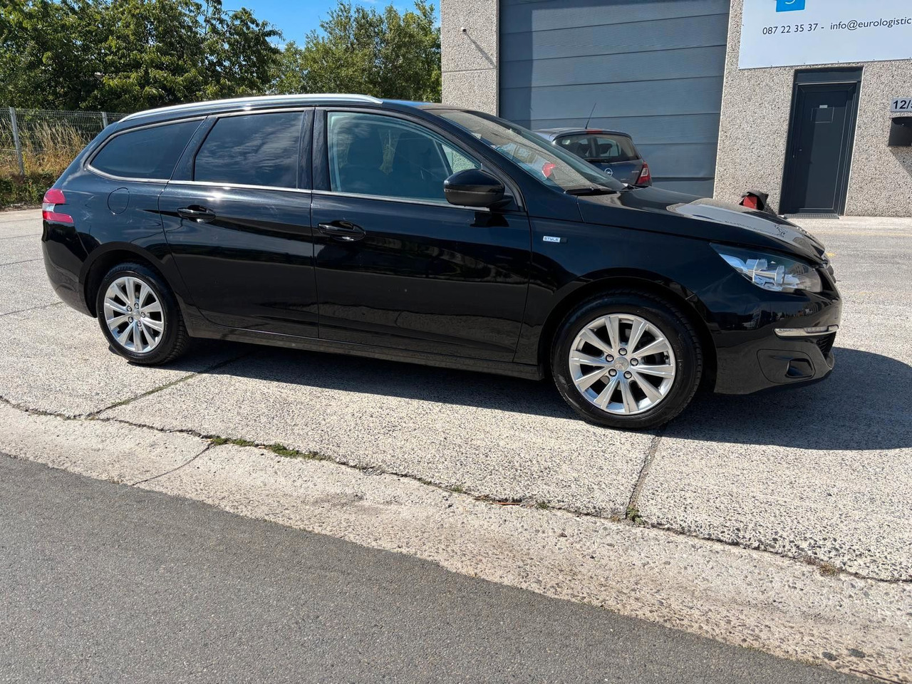 Peugeot 308 Klima. Kamera. Navi. Tempomat - Coche: foto 5 Peugeot 308 Klima. Kamera. Navi. Tempomat - Coche: foto 5