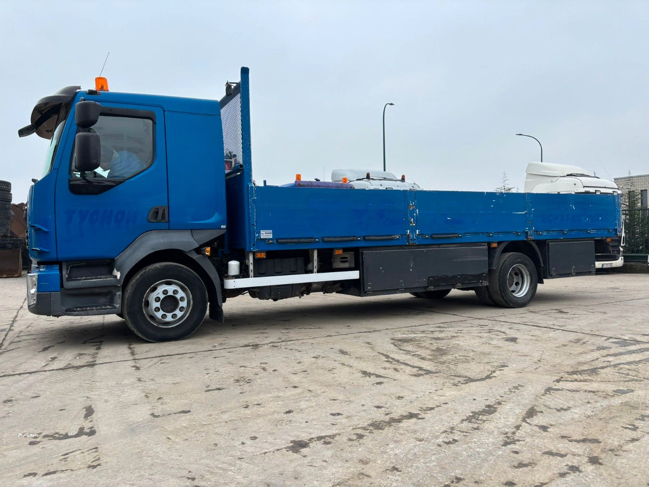 Volvo FL7-240. EU5. Volvo FL7-240. EU5. - Camión caja abierta: foto 3 Volvo FL7-240. EU5. Volvo FL7-240. EU5. - Camión caja abierta: foto 3