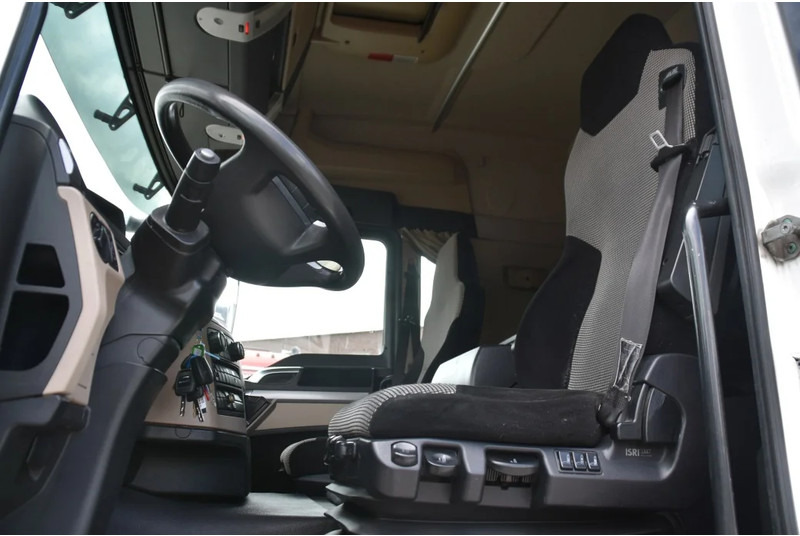 MAN TGS 18.360 4x2 - EURO 6 - 887 TKM - NAVI - AIRCO - DIFF. LOCK - GOOD CONDITION - - Cabeza tractora: foto 4 MAN TGS 18.360 4x2 - EURO 6 - 887 TKM - NAVI - AIRCO - DIFF. LOCK - GOOD CONDITION - - Cabeza tractora: foto 4
