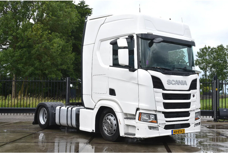 Scania R500 NGS 4x2EB - MEGA - RETARDER - FULL AIR - PARK. AIRCO - 2 x FUEL TANKS - GOOD CONDITION - - Cabeza tractora: foto 2 Scania R500 NGS 4x2EB - MEGA - RETARDER - FULL AIR - PARK. AIRCO - 2 x FUEL TANKS - GOOD CONDITION - - Cabeza tractora: foto 2
