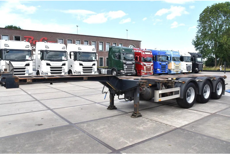 Pacton T3-010 - 2 x LIFT AXLE - BPW AXLES - DRUM BRAKES - 2 x EXTENDABLE - - Semirremolque portacontenedore/ Intercambiable: foto 1 Pacton T3-010 - 2 x LIFT AXLE - BPW AXLES - DRUM BRAKES - 2 x EXTENDABLE - - Semirremolque portacontenedore/ Intercambiable: foto 1