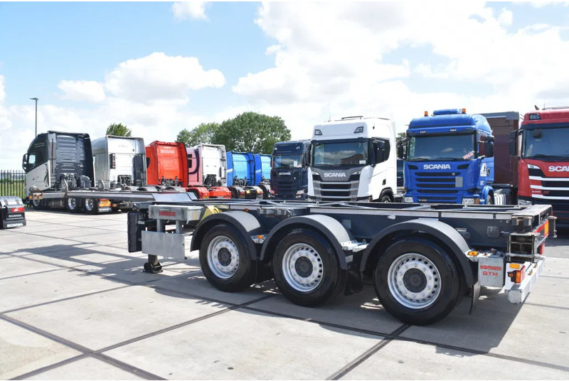 Renders HASTRAILER FCC - ALL CONNECTIONS - LIFT AXLE - 2 x EXTENDABLE - SAF AXLES - DISC BRAKES - EXCELLENT CONDITION - - Semirremolque portacontenedore/ Intercambiable: foto 4 Renders HASTRAILER FCC - ALL CONNECTIONS - LIFT AXLE - 2 x EXTENDABLE - SAF AXLES - DISC BRAKES - EXCELLENT CONDITION - - Semirremolque portacontenedore/ Intercambiable: foto 4