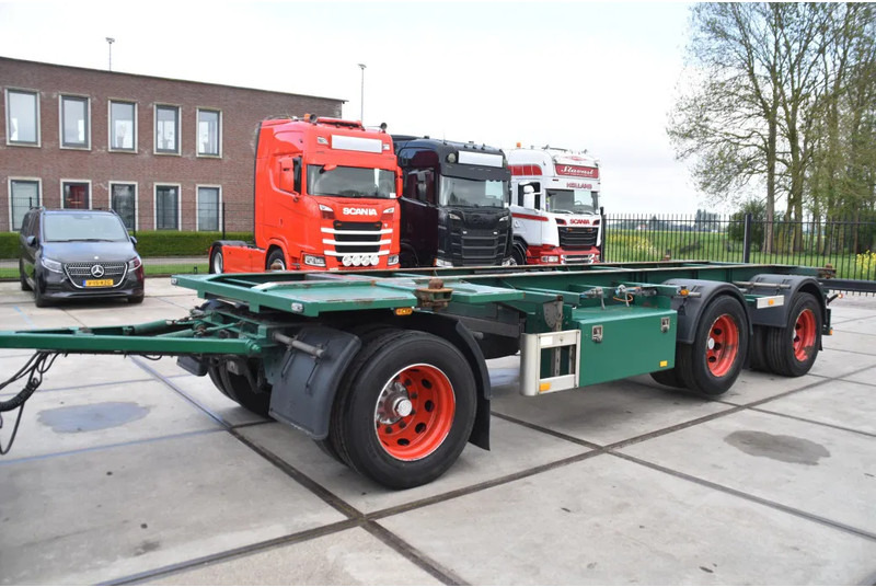 Scania R520 HL V8 8x2 + HANGER - EURO 6 - MANUAL - RETARDER - WHEELBASE: 510 cm - 10 TONS FRONT AXLE - XENON - EXCELLENT CONDITION - - Camión portacontenedore/ Intercambiable: foto 4 Scania R520 HL V8 8x2 + HANGER - EURO 6 - MANUAL - RETARDER - WHEELBASE: 510 cm - 10 TONS FRONT AXLE - XENON - EXCELLENT CONDITION - - Camión portacontenedore/ Intercambiable: foto 4