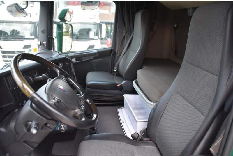 Scania R520 HL V8 8x2 + HANGER - EURO 6 - MANUAL - RETARDER - WHEELBASE: 510 cm - 10 TONS FRONT AXLE - XENON - - Camión portacontenedore/ Intercambiable: foto 4 Scania R520 HL V8 8x2 + HANGER - EURO 6 - MANUAL - RETARDER - WHEELBASE: 510 cm - 10 TONS FRONT AXLE - XENON - - Camión portacontenedore/ Intercambiable: foto 4