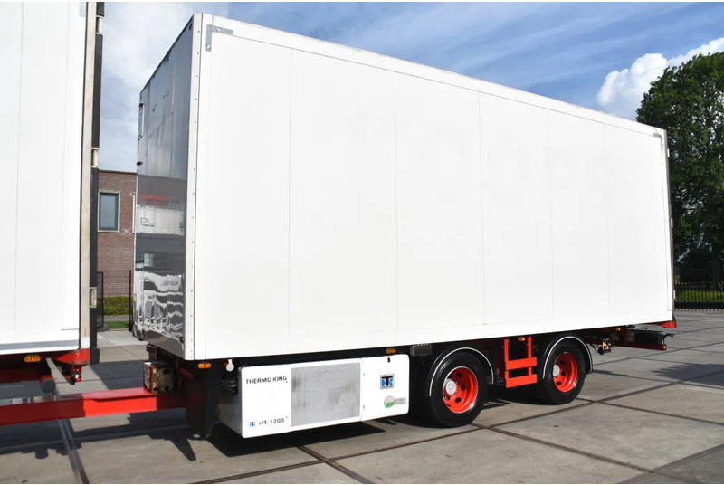 Schmitz Cargobull ZKO 20 + THERMO KING UT-1200 - SAF AXLES - DISC BRAKES - GOOD CONDITION - - Remolque frigorífico: foto 1 Schmitz Cargobull ZKO 20 + THERMO KING UT-1200 - SAF AXLES - DISC BRAKES - GOOD CONDITION - - Remolque frigorífico: foto 1
