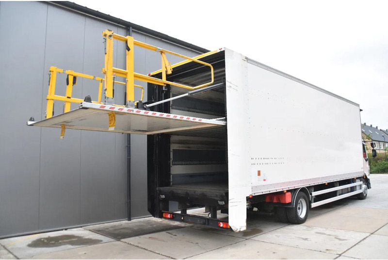 Volvo FL 280 4x2 + BOX - 294 TKM - AIRCO - DOUBLE CARGOFLOOR - ELEVATOR - REMOTE CONTROL - CAMERA - - Camión caja cerrada: foto 3 Volvo FL 280 4x2 + BOX - 294 TKM - AIRCO - DOUBLE CARGOFLOOR - ELEVATOR - REMOTE CONTROL - CAMERA - - Camión caja cerrada: foto 3