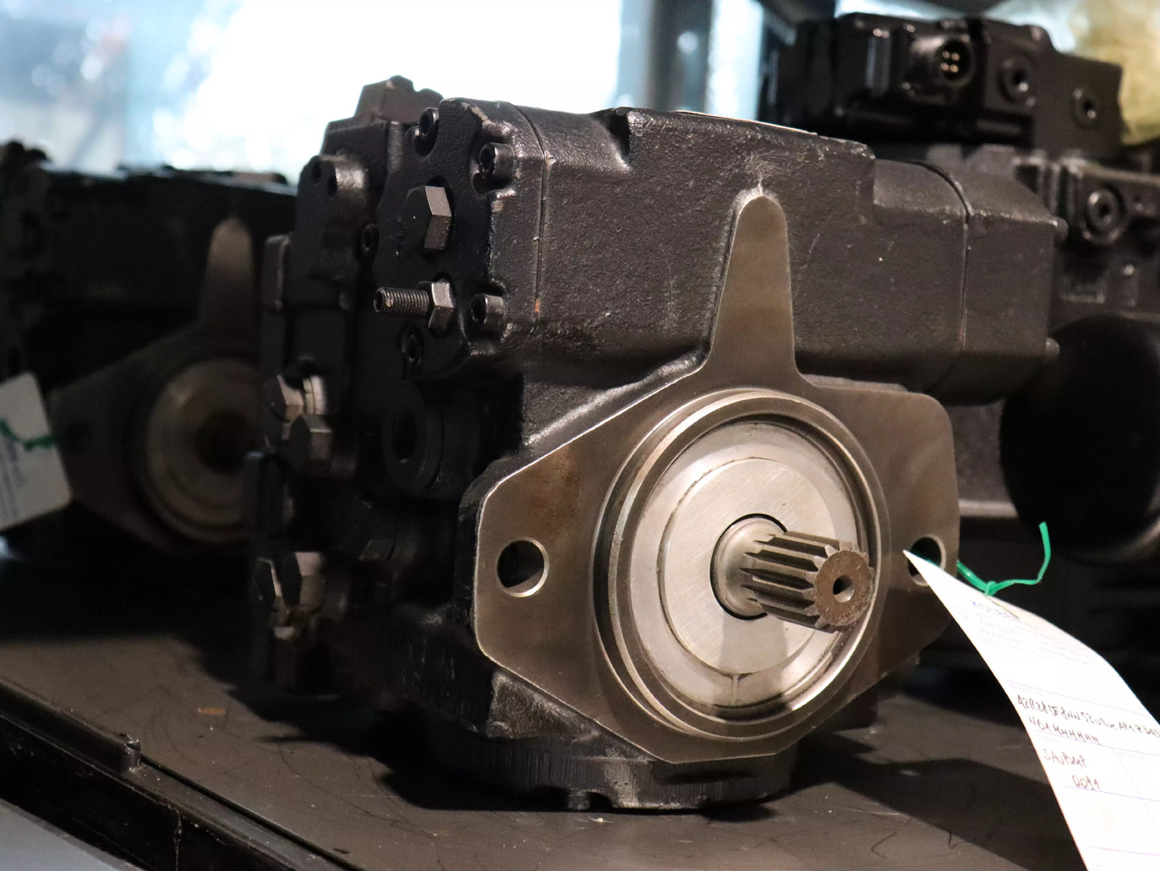 DANFOSS / SAUER 42R28DF8NN53UDXAP1Z3434N61NNNNN - Bomba hidráulica para Equipo de manutención: foto 1 DANFOSS / SAUER 42R28DF8NN53UDXAP1Z3434N61NNNNN - Bomba hidráulica para Equipo de manutención: foto 1