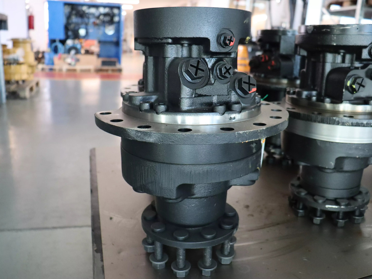 POCLAIN MS05-0-133-F05-1G20-DG00 - Motor hidráulico para Maquinaria de construcción: foto 1 POCLAIN MS05-0-133-F05-1G20-DG00 - Motor hidráulico para Maquinaria de construcción: foto 1